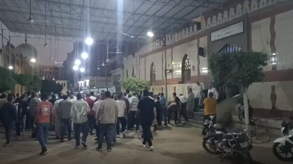 جنازة المهندس ضحية الحريق جنازة المهندس ضحية الحريق