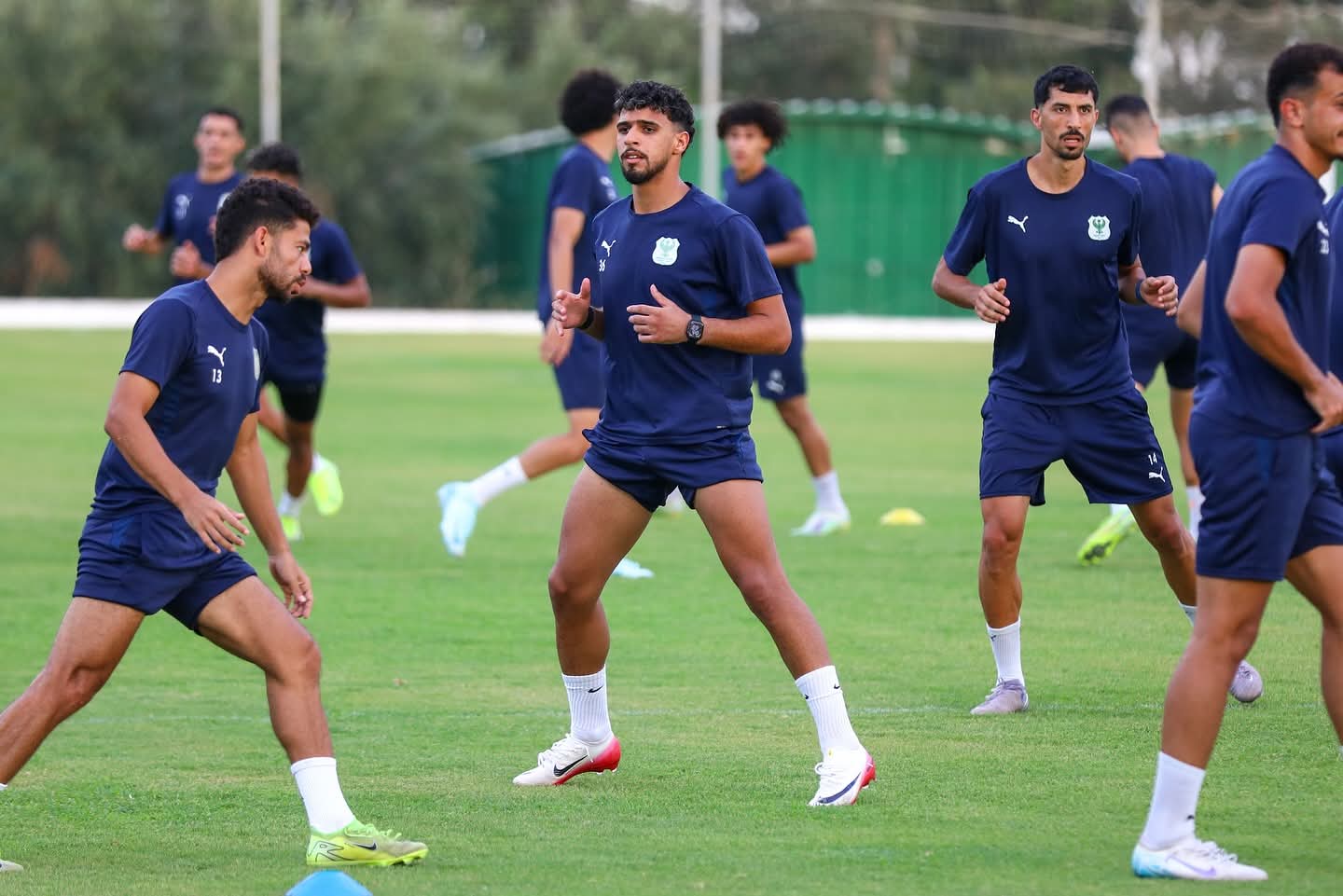 جانب من التدريبات جانب من التدريبات