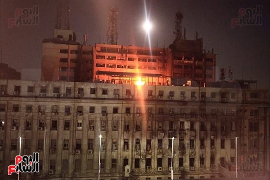 تجدد حريق سنترال رمسيس (2) تجدد حريق سنترال رمسيس (2)