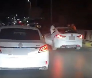 لحظة الاستعراض بالسيارات في بنى سويف لحظة الاستعراض بالسيارات في بنى سويف