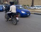 ضبط طالب يسير عكس الاتجاه بدراجة بخارية فى القليوبية فيديو manshetat
