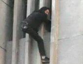 المتهمان بسرقة الشقق بنسرقها بأسلوب التسلق manshetat