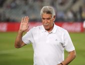 حسن شحاتة يغادر المستشفى بعد خضوعه لعملية جراحة manshetat