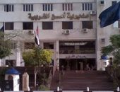 عرض طفل العسلية على مستشفى المحلة لإعداد تقرير طبى بما فيه من إصابات manshetat