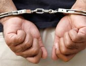 تجديد حبس المتهمين بسرقة شخص أجنبى فى مصر الجديدة manshetat