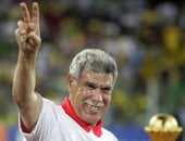 اتحاد الكرة حسن شحاتة يخضع لجراحة الآن ونتمنى له الشفاء العاجل manshetat