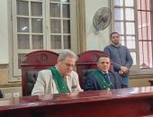 السجن المشدد 15 عامًا لمتهم بابتزاز فتاة وتهديدها بنشر صور خادشة manshetat