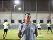 اتحاد الكرة يدرس إقامة حفل تكريم للحكام المعتزلين manshetat