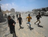 استشهاد 16 فلسطينيا في غارات الاحتلال على النصيرات وغزة manshetat