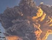 إندونيسيا بركان جبل ليوتوبى لاكى لاكى يطلق سحابة من الرماد بارتفاع 18 كيلومترا manshetat