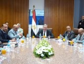 آخر تحديث.. وزير البترول يبحث مع قيادات جابكو جهود وتحديات زيادة الإنتاج من خليج السويس