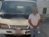 ضبط سائق دهس سيدة بسيارة منتهية التراخيص وتسبب فى وفاتها manshetat