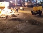 شاهد بالصور أعمال إصلاحات هبوط أرضى بمحور الأوتوستراد manshetat