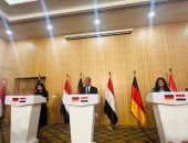 وزير الخارجية لـمانشيتات السفارات ستتيح للمصريين فتح حسابات بالبنوك manshetat