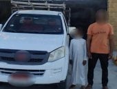 ضبط طفل يقود سيارة نقل بأحد الطرق فى محافظة البحيرة والقبض على والده manshetat
