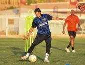 كريم نيدفيد يظهر لأول مرة فى تدريبات سيراميكا استعدادا للموسم الجديد manshetat