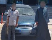 الداخلية تضبط طفلا يقود سيارة فى أكتوبر فيديو manshetat