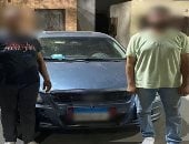 زعم مستقلها بنفوذ أحد أقاربه ضبط قائد سيارة اصطدم بأخرى لسيدة فى الجيزة manshetat