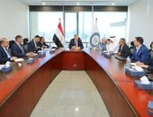 وزير البترول يبحث مع شركات عالمية تنفيذ قاعدة بيانات جيولوجية لزيادة الاستثمار