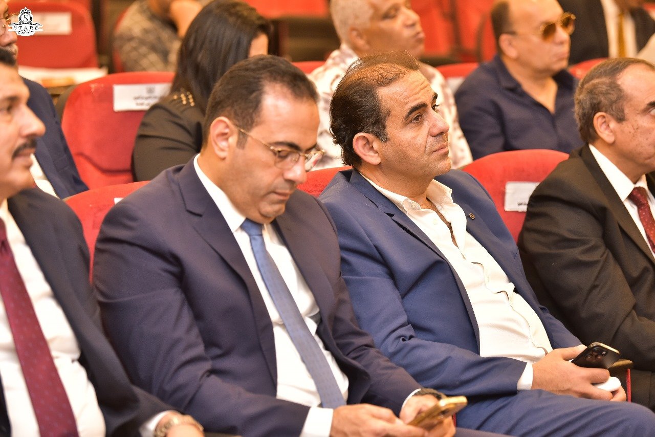 النائب محمود حسين رئيس لجنة الشباب والرياضة بمجلس النواب