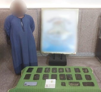 أحد المتهمين أحد المتهمين