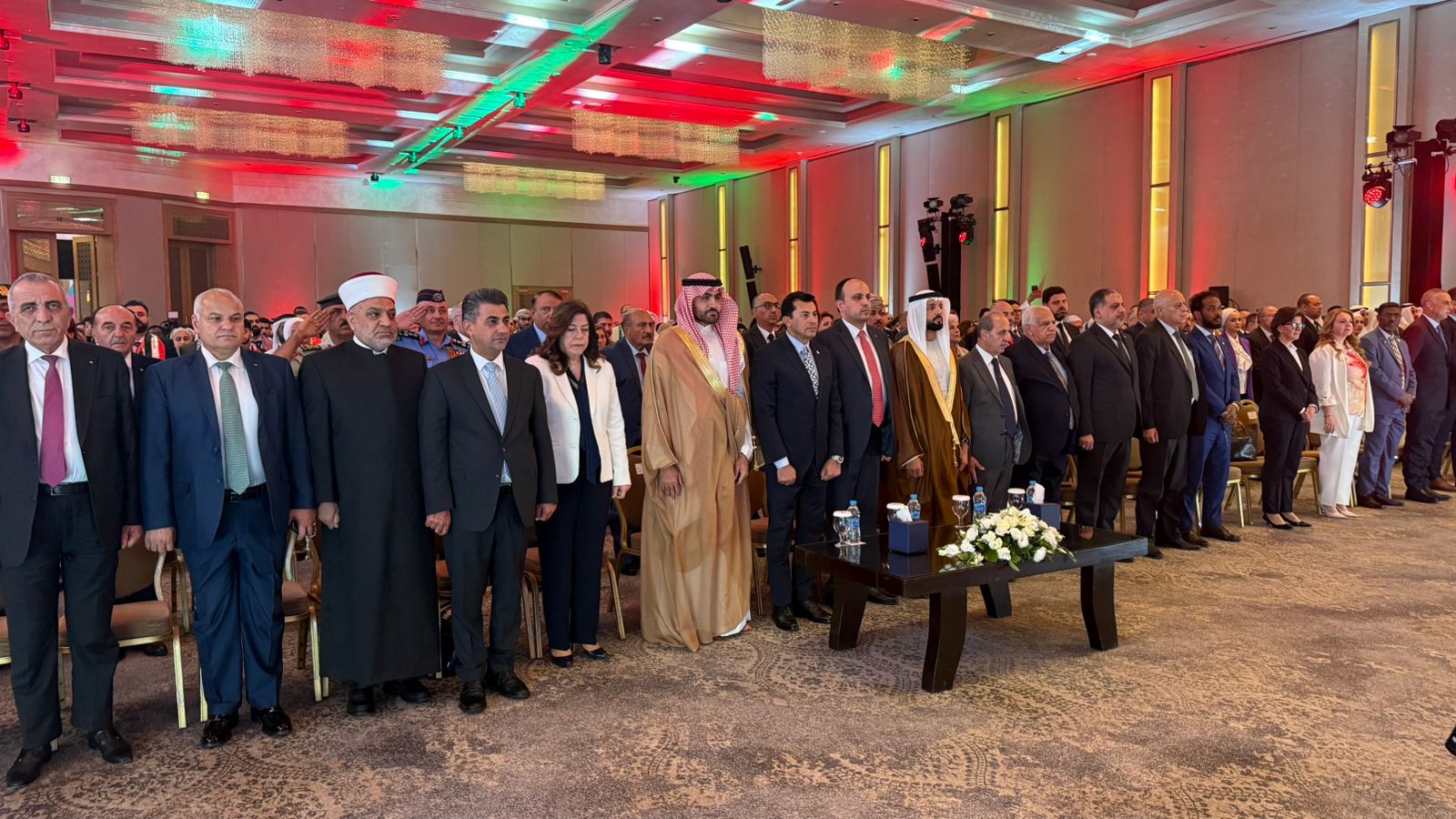 وزير الشباب والرياضة يشارك في تدشين عمّان عاصمة الشباب العربي 2025 (1) وزير الشباب والرياضة يشارك في تدشين عمّان عاصمة الشباب العربي 2025 (1)