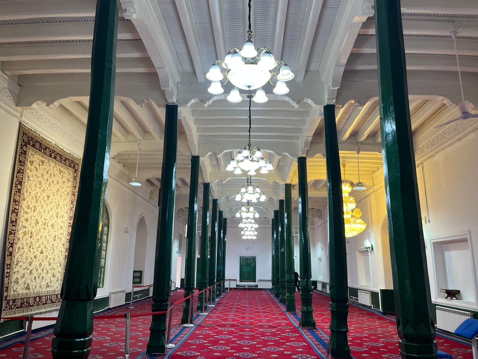 المسجد المسجد