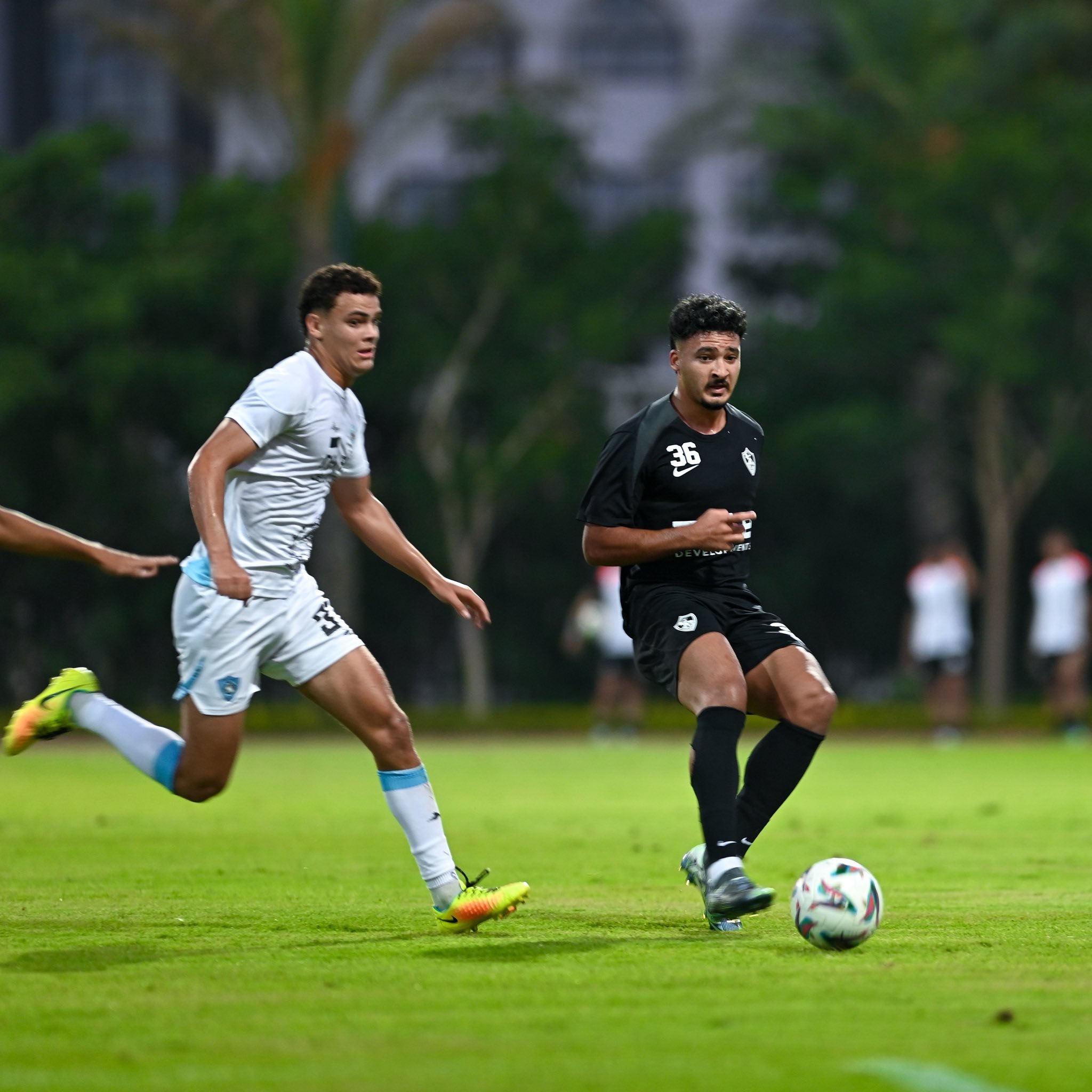 أحمد شريف لاعب الزمالك