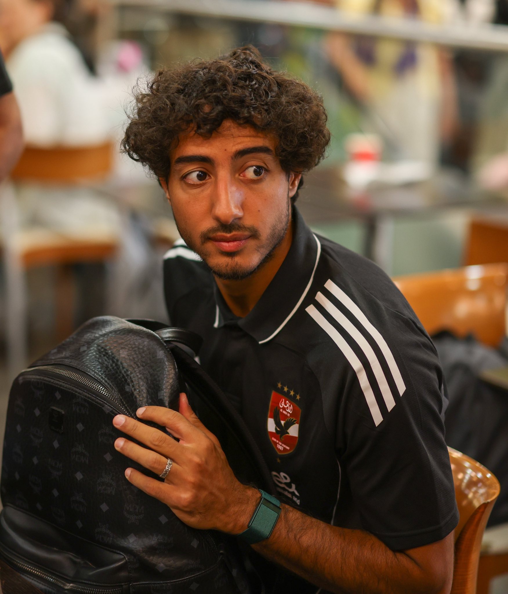 محمد هاني في مطار القاهرة