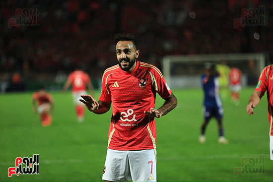الاهلي واستاد أبيدجان (3) الاهلي واستاد أبيدجان (3)