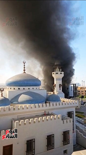 حريق فى دبى مول في الشيخ زايد (7) حريق فى دبى مول في الشيخ زايد (7)