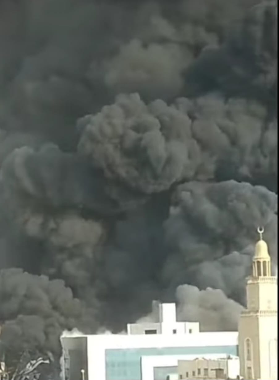 حريق مصنع بدر (7) حريق مصنع بدر (7)