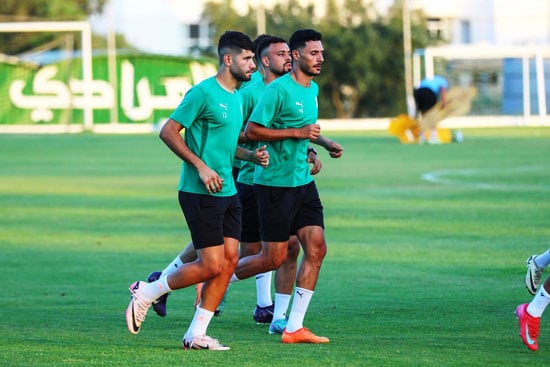 النادي المصري (11) النادي المصري (11)