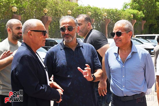 هاني أبوريده والدرندلي في جنازة شقيق محمد ابو حسين هاني أبوريده والدرندلي في جنازة شقيق محمد ابو حسين