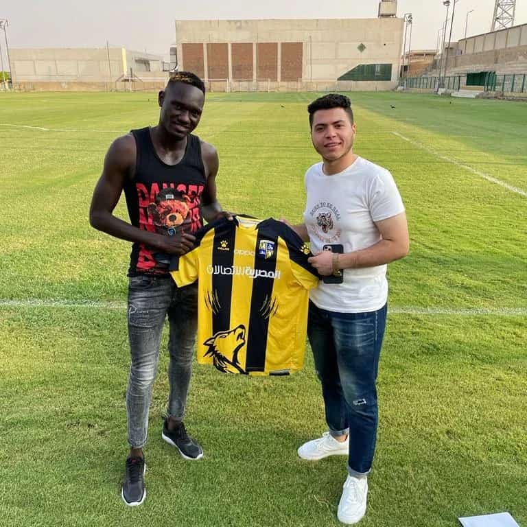 جوزيف اوشايا ووكيل أعماله
