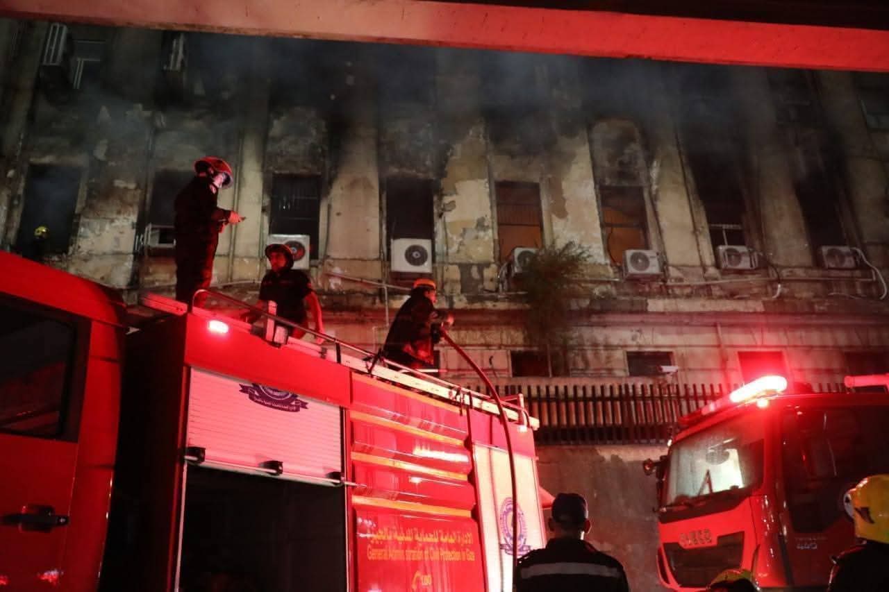 بطل من أبطال رجال الحماية المدنية (1) بطل من أبطال رجال الحماية المدنية (1)