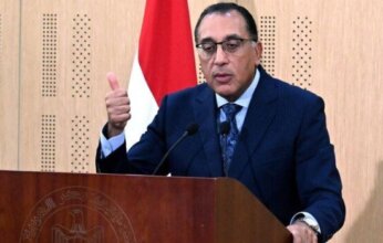 إليك..رئيس الوزراء يتابع موقف توافر الأدوية والمستلزمات الطبية وسداد مستحقات الشركات